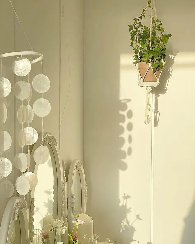 Handmade Natural Mother Shell Wind Chimes Home Homestay Ornaments Children's Room Small Hanging Bell Wall Hanging Decor Gift